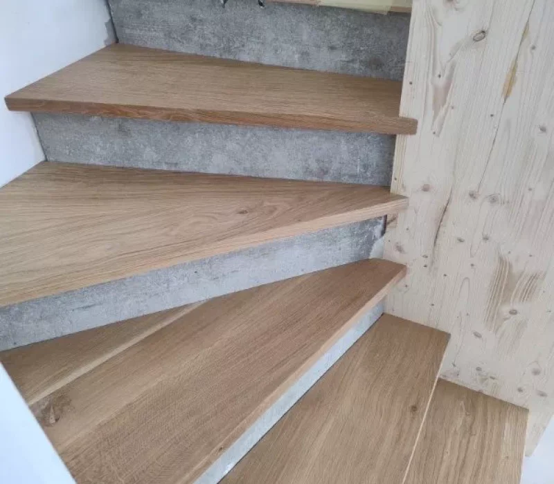 Réalisation de menuiseries intérieures par Conception Bois 17, charpentier à La Rochelle